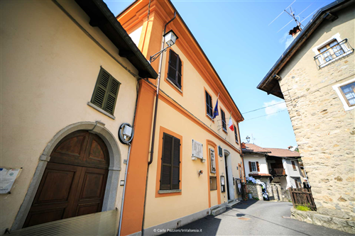 Biblioteca Civica "Eligio Galli"
